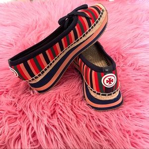 TORY BURCH nwot Womens espadrilles Platform, Size 7 1/2. Brand new, stripes